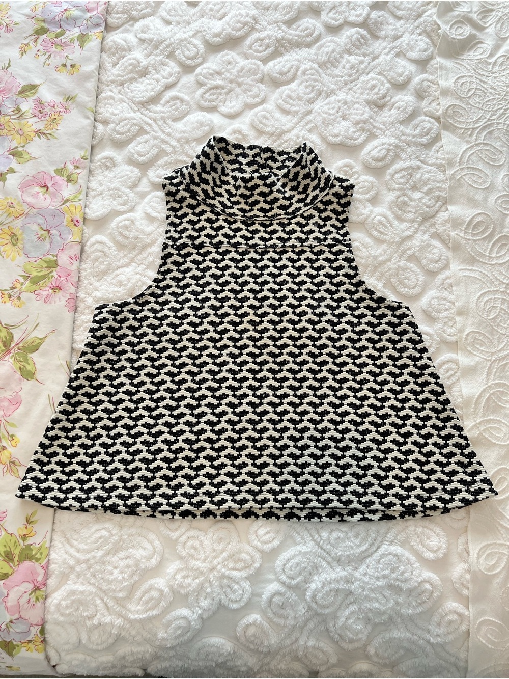 We The Free Houndstooth Mock Neck Racer Back Cropped Tank S/P